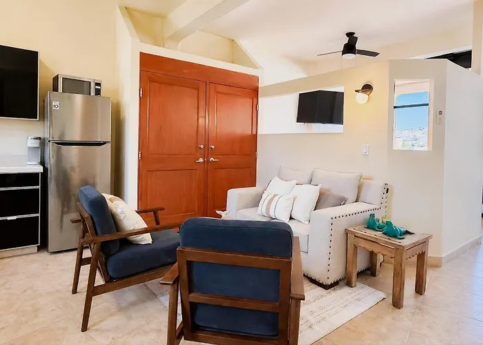 Ferienhaus Marina & Ocean View Balcony, Rooftop Pool Access Cabo San Lucas