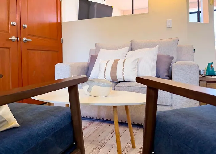 Ferienhaus Marina & Ocean View Balcony, Rooftop Pool Access *